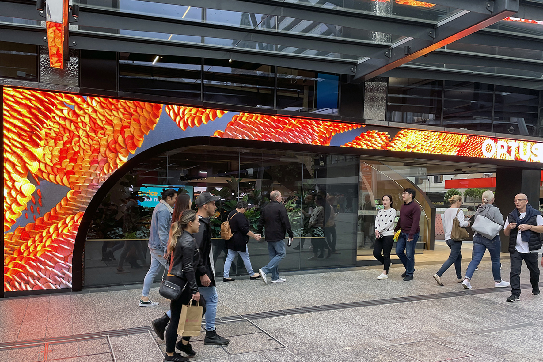 INFiLED LED display creates Signature Digital Media Fa?ade for Optus Store