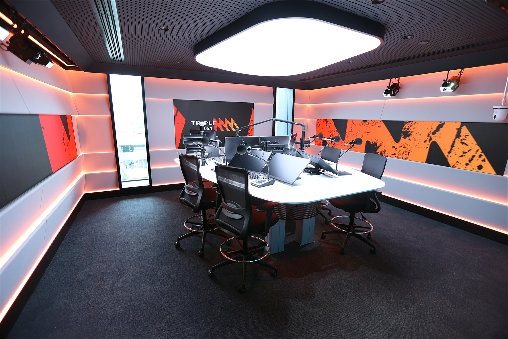 VUEPIX INFiLED Digital Wallpaper LED screen powers new digital platform upgrade at Southern Cross Austereo Content Creation Center